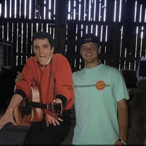 Meet your Posher, Reid